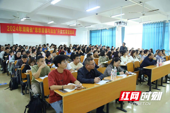 珠晖区与衡阳师范学院携手合作，共绘校友经济发展新篇章