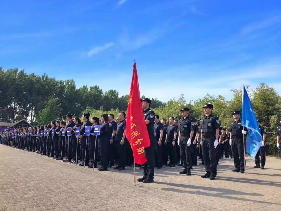 守护千年运河，生态警务绘枫景画卷