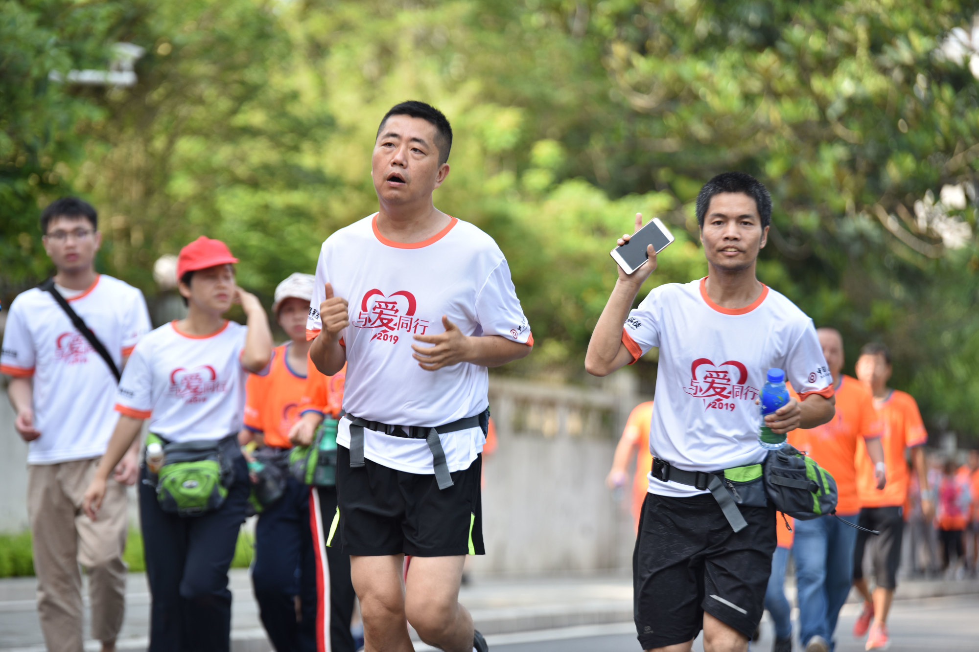 跑友护航团队，一路相随的陪伴