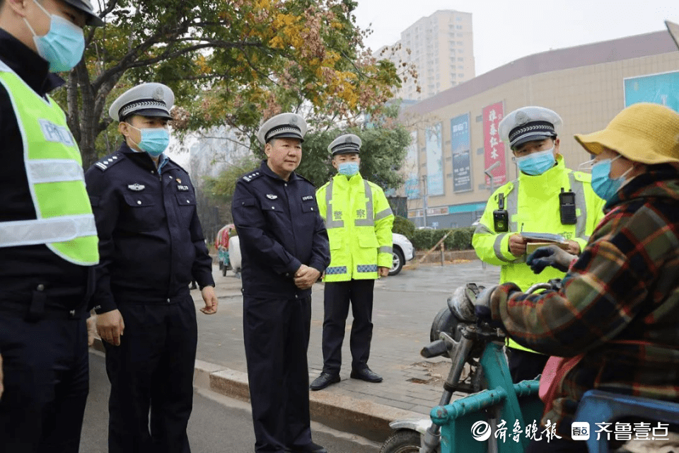 巨野交警，忠诚汗水铸平安，全力守护道路安全